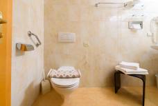 Hotel Ortler - Bagno della camera n. 203